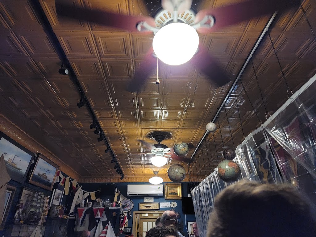 Birds of A Feather | restaurant | 1712 Aliceanna St, Baltimore, MD 21231, USA | 4106758466 OR +1 410-675-8466