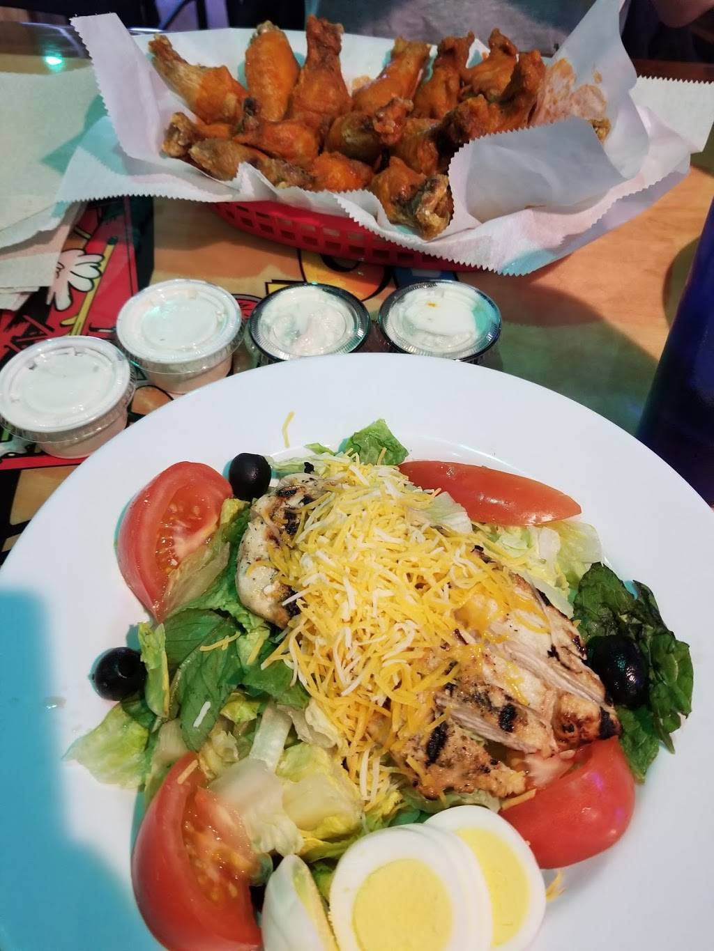 Wings Etc. | restaurant | 8833 High Pointe Dr, Newburgh, IN 47630, USA | 8124900550 OR +1 812-490-0550