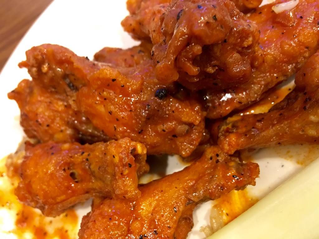 Corners Wings Cafe | restaurant | 3330 Peachtree Corners Cir F, Norcross, GA 30092, USA | 7704171010 OR +1 770-417-1010