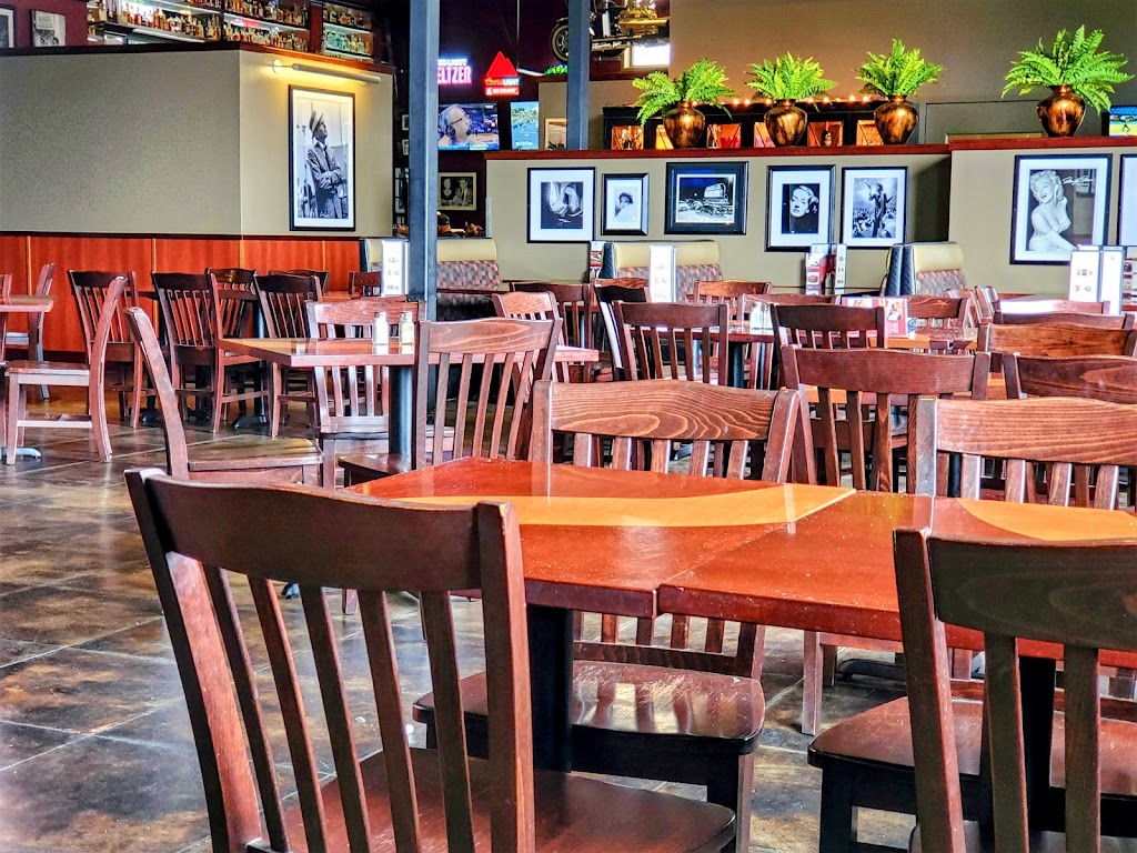 Bobs Classic Restaurant & Distillery | restaurant | 474 Grant Rd, East Wenatchee, WA 98802, USA | 5098885641 OR +1 509-888-5641