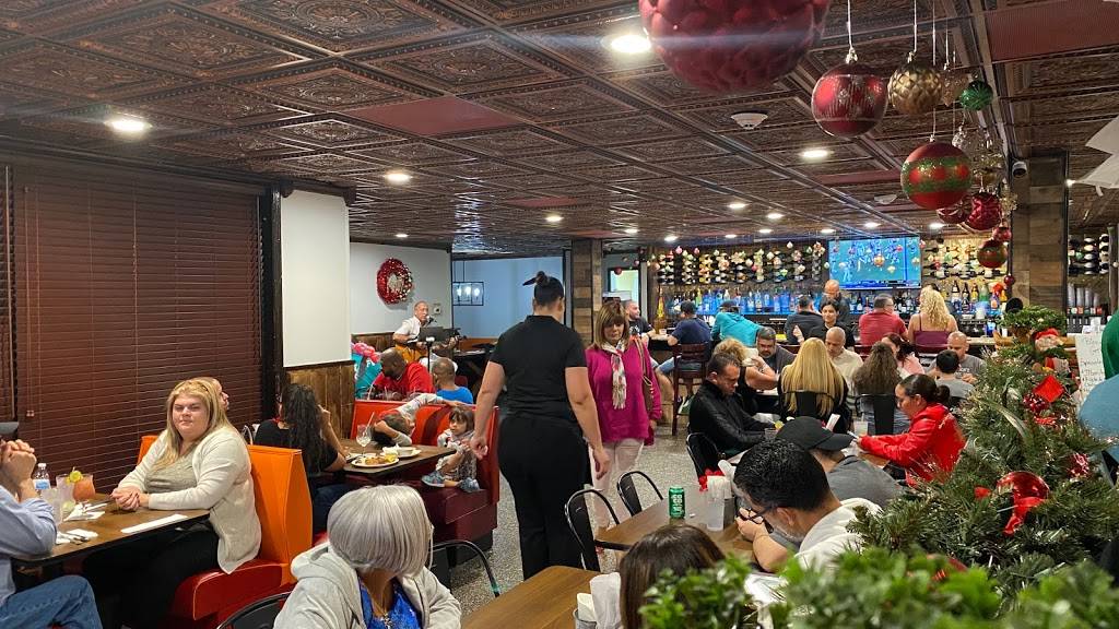 Grillers Puerto Rico Restaurant | restaurant | 2295 E Irlo Bronson Memorial Hwy, Kissimmee, FL 34744, USA | 4079544545 OR +1 407-954-4545