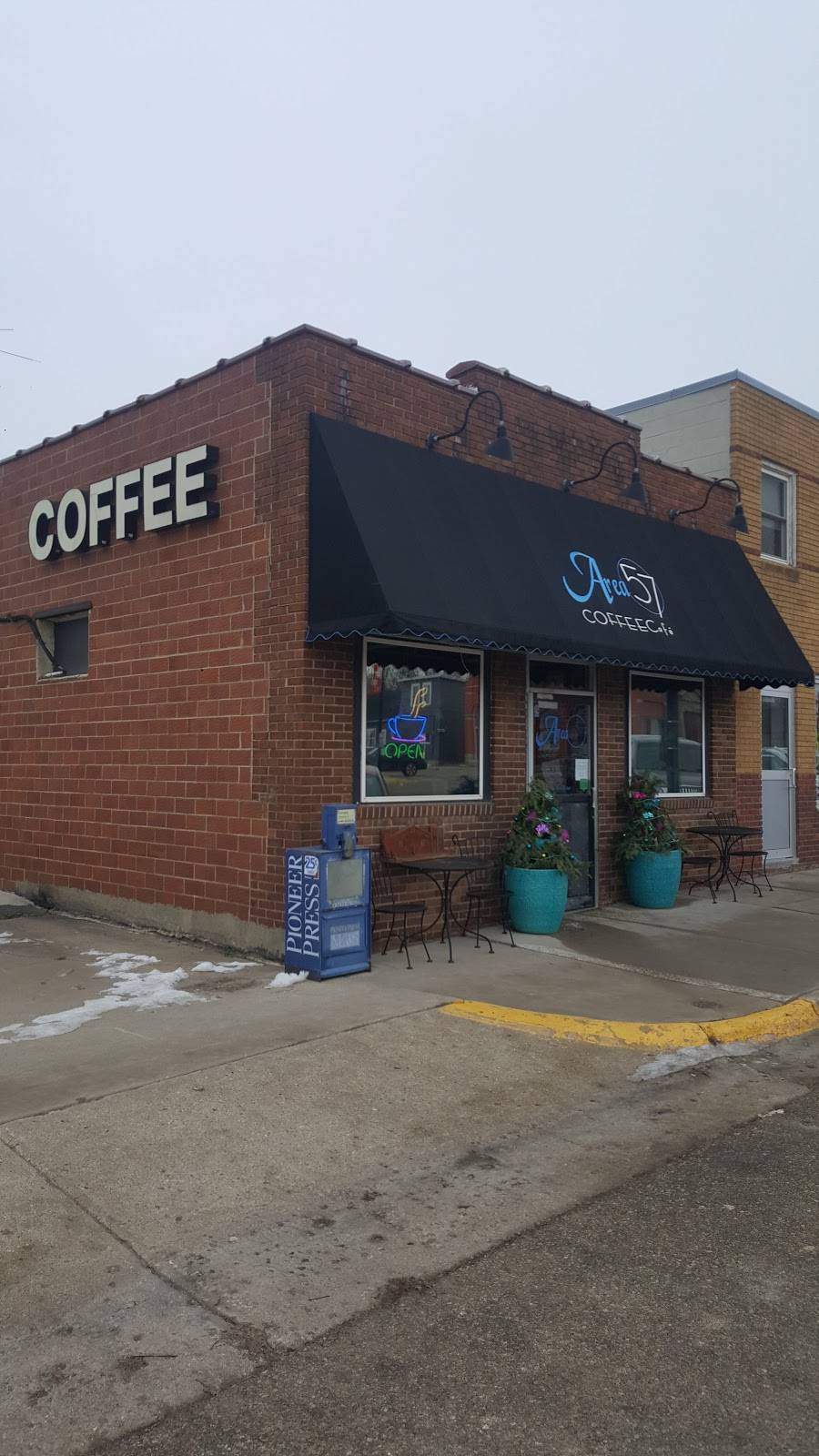 Area 57 CoffeeCafe | restaurant | 125 Main St, Wanamingo, MN 55983, USA | 5078242969 OR +1 507-824-2969