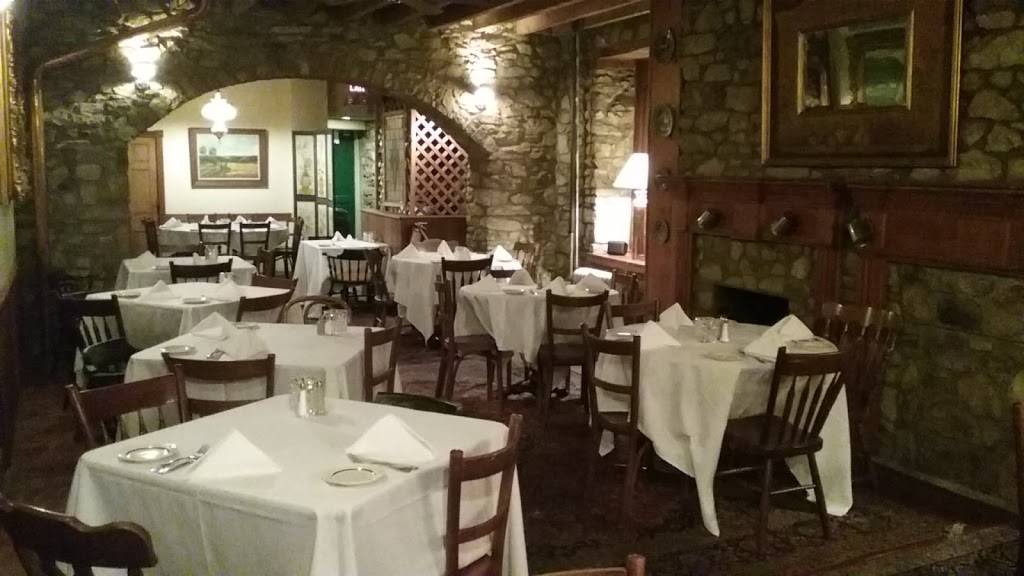Springtown Inn | restaurant | 3258 Main St, Springtown, PA 18081, USA | 6103467262 OR +1 610-346-7262
