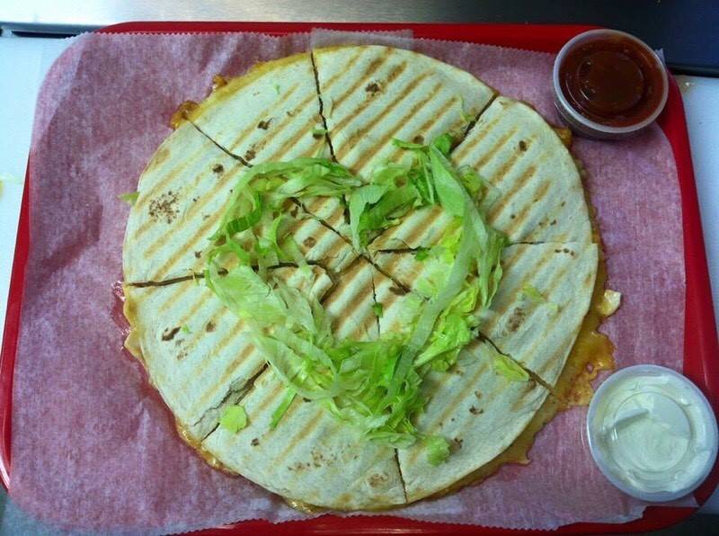 Smiling Goat | restaurant | 2911, 1335 Linden Ave, Zanesville, OH 43701, USA | 7404507889 OR +1 740-450-7889