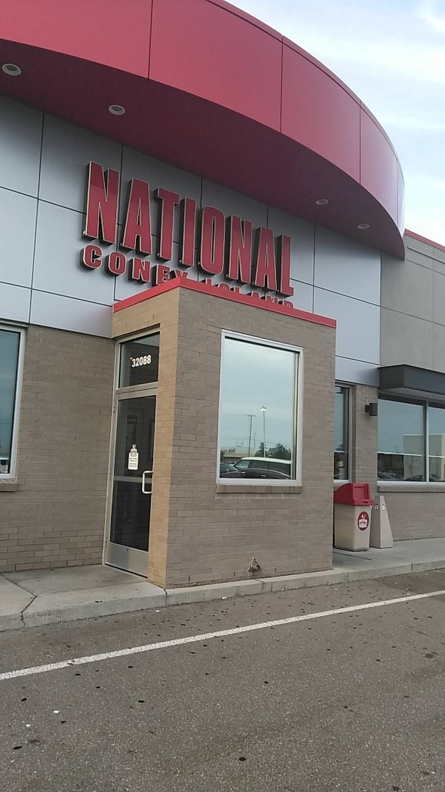 National Coney Island | restaurant | 32088 Gratiot Ave, Roseville, MI 48066, USA | 5862186899 OR +1 586-218-6899