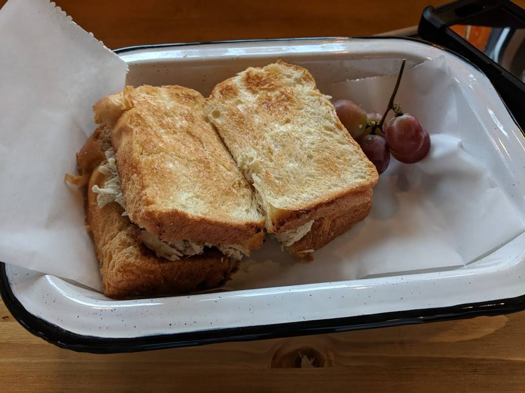 The Corner Caffe | cafe | 101 S Lafayette St, South Lyon, MI 48178, USA | 2484370686 OR +1 248-437-0686