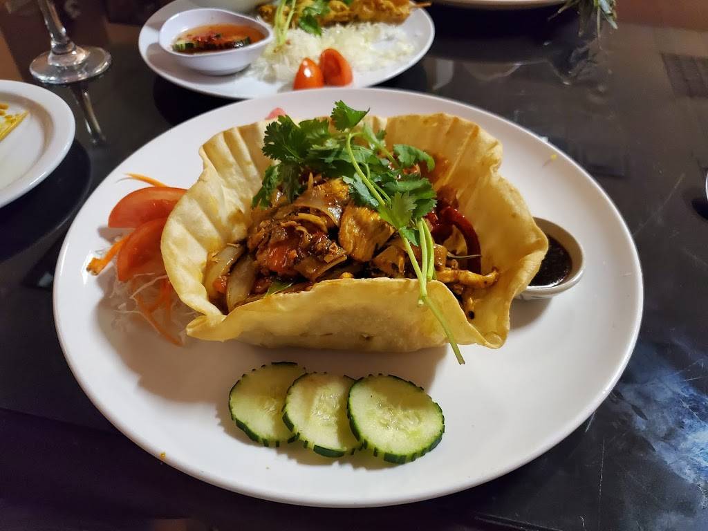 Thai Spice | restaurant | 523 N Water St, Corpus Christi, TX 78401, USA | 3618838884 OR +1 361-883-8884