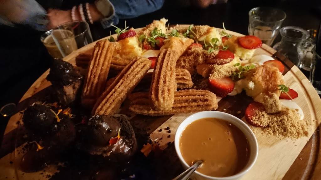 Tapas & Liège | restaurant | 1297 Avenue Maguire, Québec, QC G1T 1Z2, Canada | 4186532727 OR +1 418-653-2727