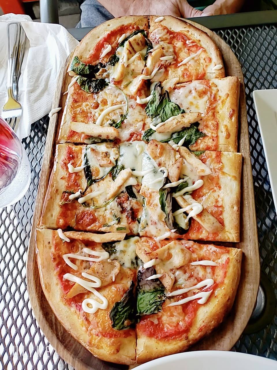 Grillicious Gourmet Tap & Grill | restaurant | 3 Mulcaster St, Barrie, ON L4M 3L9, Canada | 4168579542 OR +1 416-857-9542