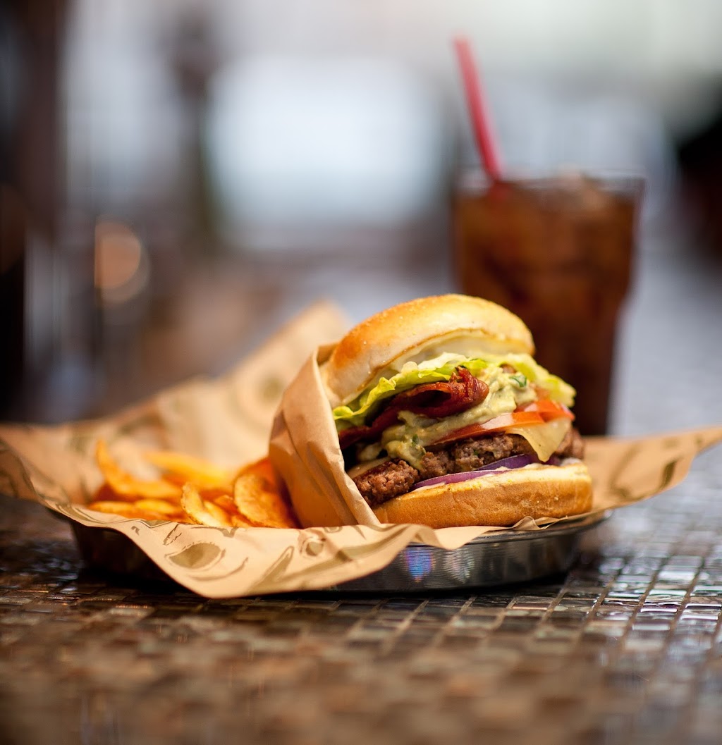 Hops n Drops | restaurant | 4898 W Hildebrand Blvd Suite A, Kennewick, WA 99338, USA | 5095863777 OR +1 509-586-3777