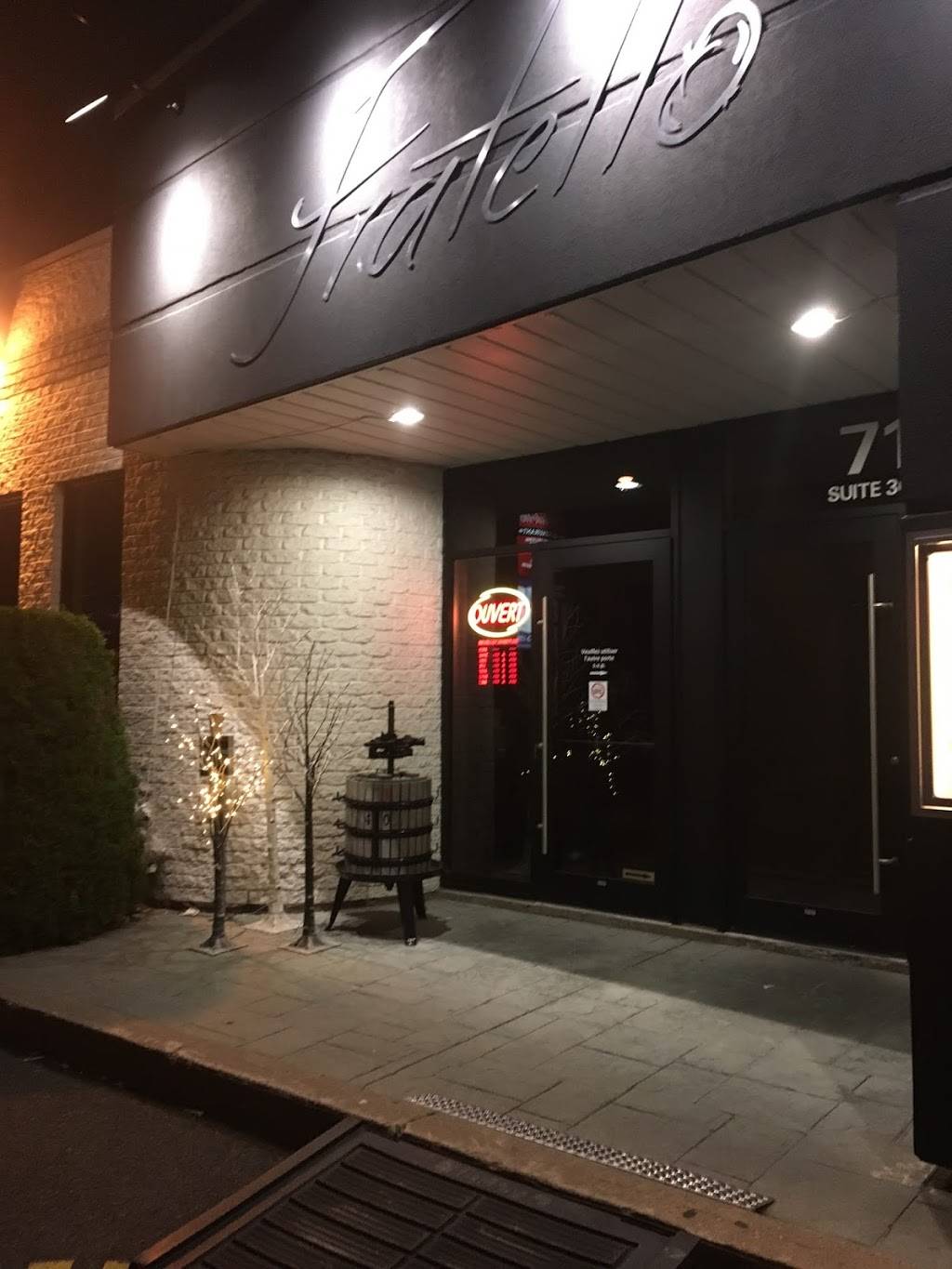 Restaurant Fratello | restaurant | 71 Montée des Bouleaux BUR 300, Saint-Constant, QC J5A 1B4, Canada | 4508451048 OR +1 450-845-1048