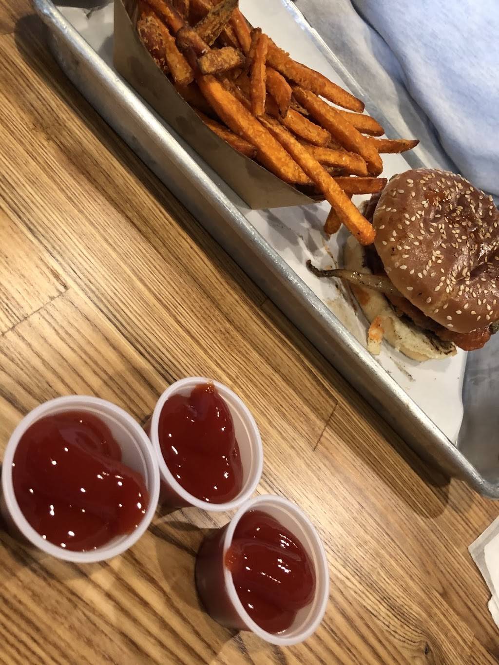 BurgerIM | restaurant | 2000-C, Harbison Dr, Vacaville, CA 95687, USA | 7075147738 OR +1 707-514-7738