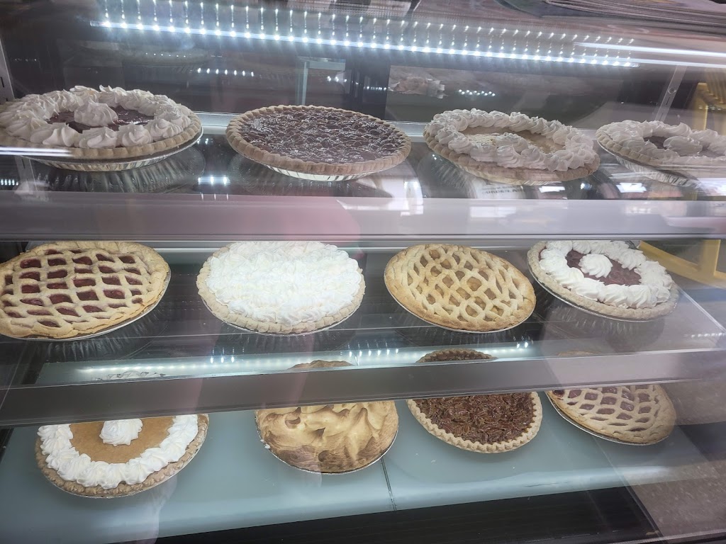 Griffins Antiques & Main Street Market | restaurant | 228 SW Main St, Bunkie, LA 71322, USA | 3183465005 OR +1 318-346-5005