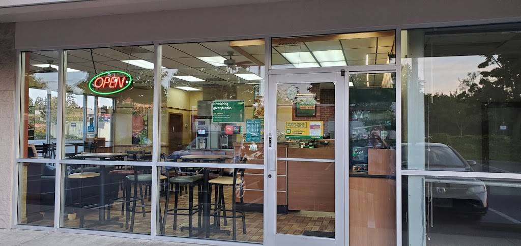 Subway | meal takeaway | 4710 Werner Rd, Bremerton, WA 98312, USA | 3606279677 OR +1 360-627-9677