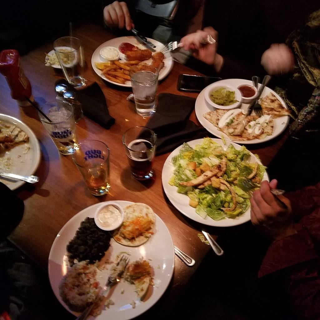 Twisted Lizard Tavern & Grille | restaurant | 10401 E McDowell Mountain Ranch Rd #1, Scottsdale, AZ 85255, USA | 4805380211 OR +1 480-538-0211