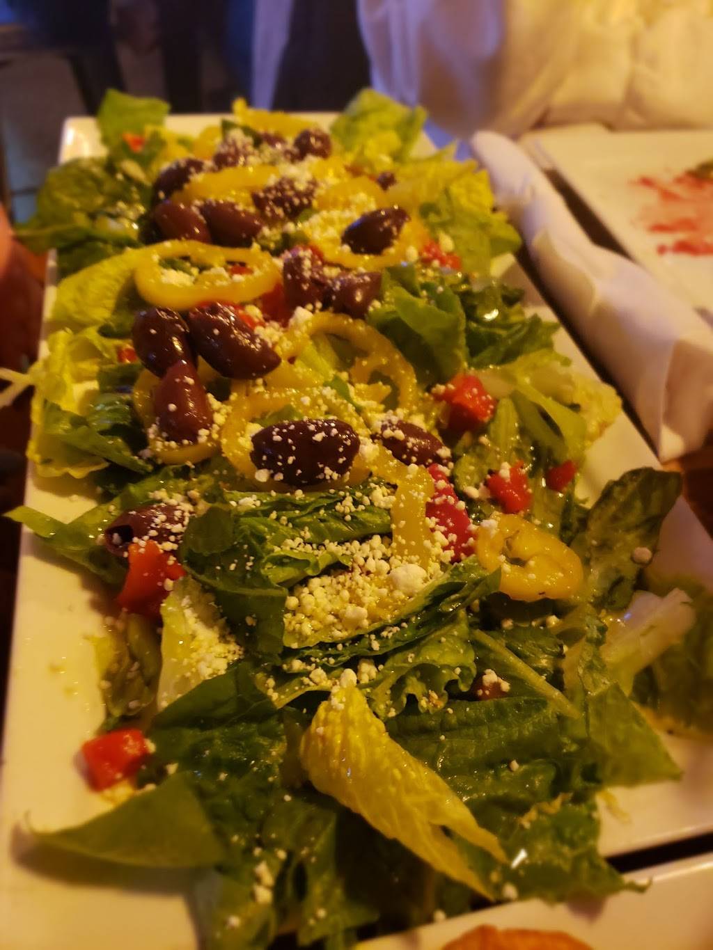 Chester Vs | restaurant | 2505 Oregon St, Oshkosh, WI 54902, USA | 9203851772 OR +1 920-385-1772