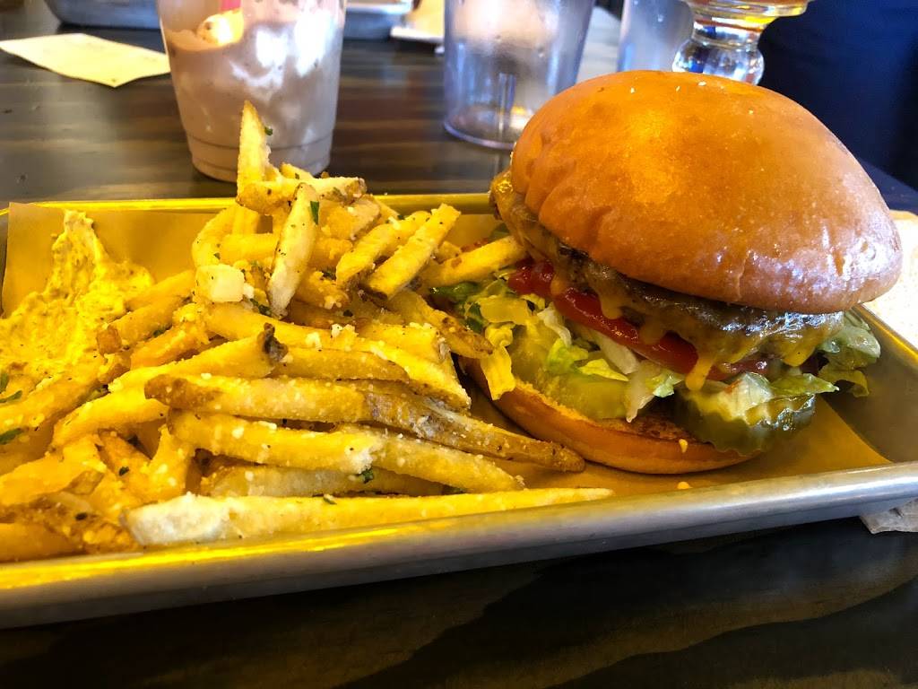 Hopdoddy Burger Bar | restaurant | 1320 E Whitestone Blvd Suite 690, Cedar Park, TX 78613, USA | 5127782130 OR +1 512-778-2130