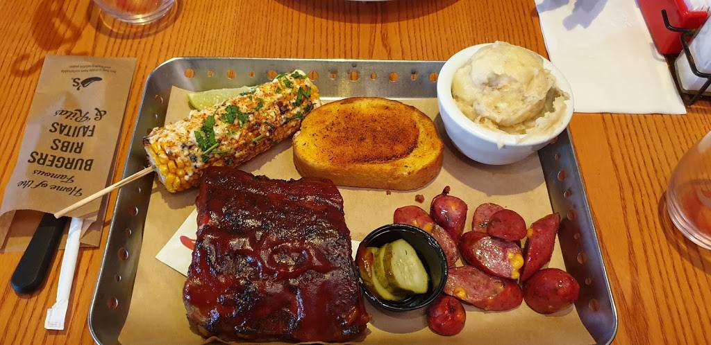 Chilis Grill & Bar | meal takeaway | 3991 U.S. 9, Freehold, NJ 07728, USA | 7328455100 OR +1 732-845-5100