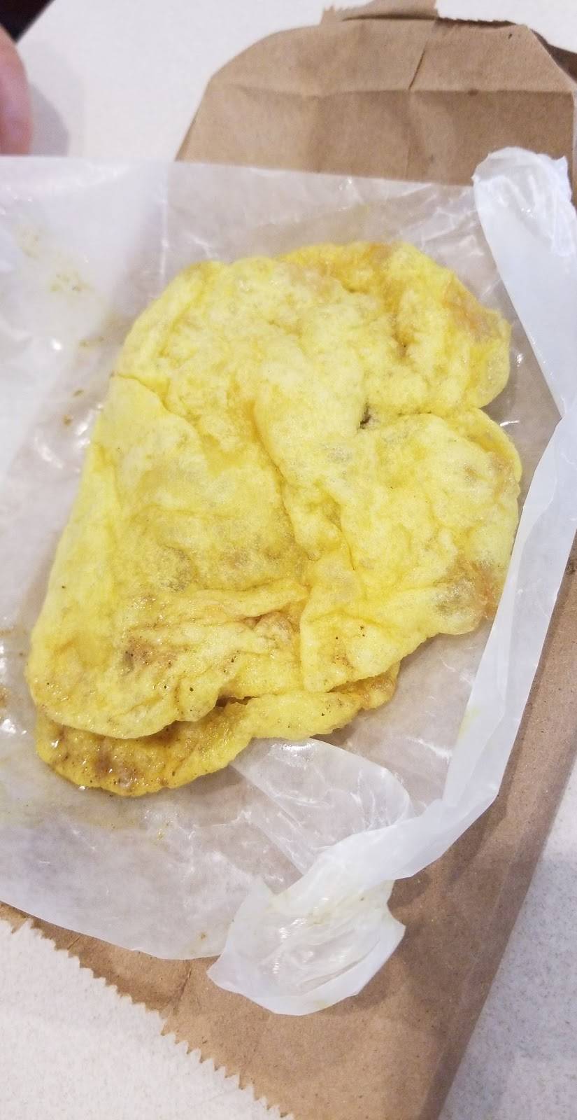 Papa Moes | restaurant | 900 Rathburn Rd W unit d4, Mississauga, ON L5C 4L3, Canada | 9052320239 OR +1 905-232-0239