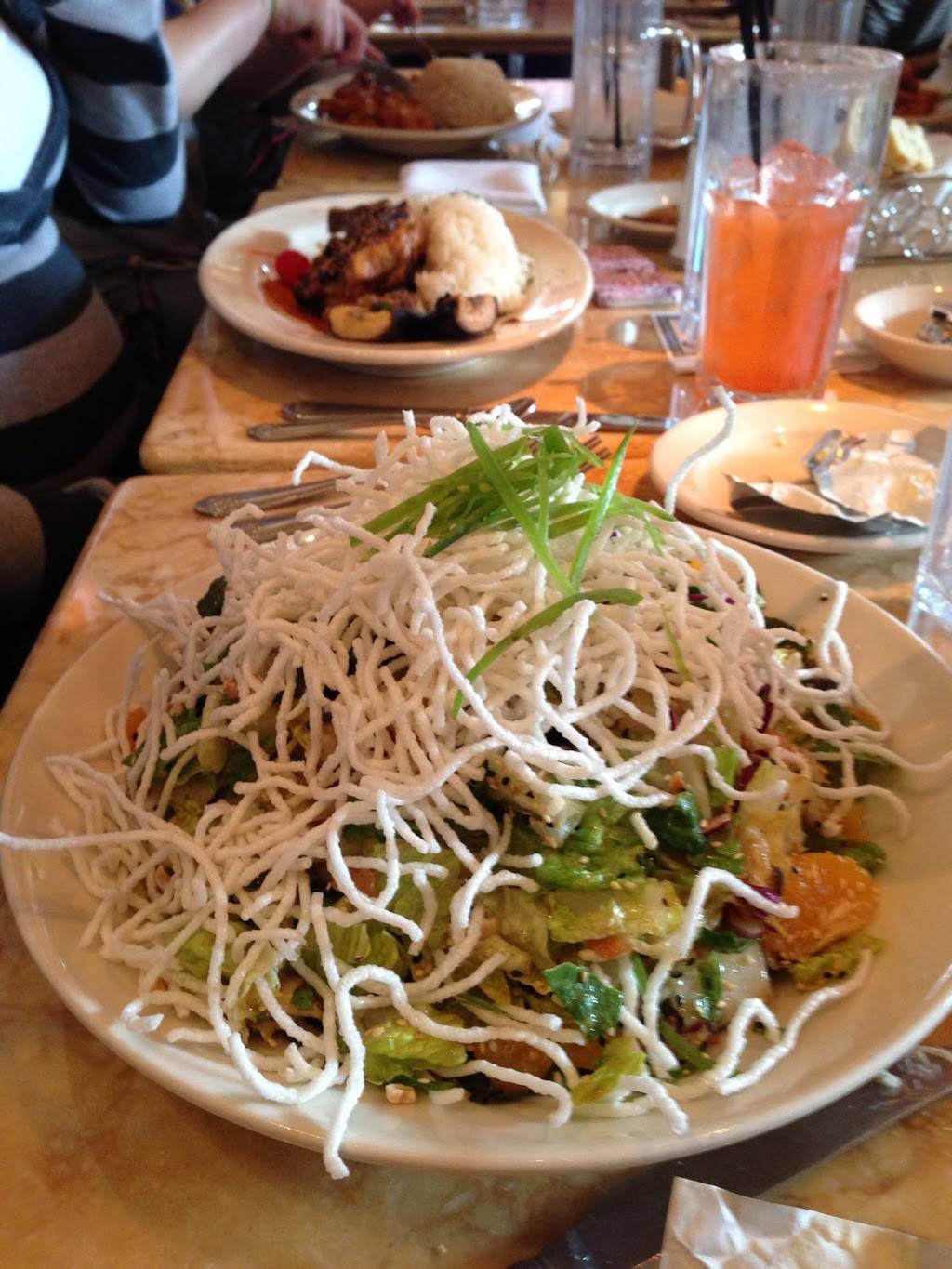 The Cheesecake Factory | restaurant | 210 Andover St, Peabody, MA 01960, USA | 9785387599 OR +1 978-538-7599