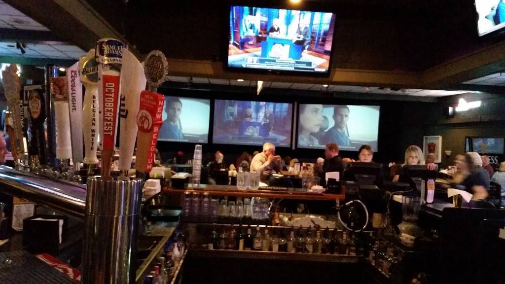 Scoreboard Bar & Grill | restaurant | 7550 E State St, Rockford, IL 61108, USA | 8153975800 OR +1 815-397-5800