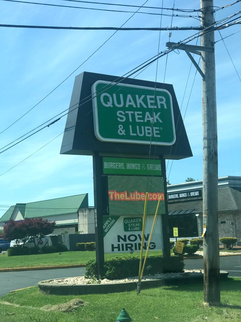 Quaker Steak & Lube | restaurant | 2900 Street Rd, Bensalem, PA 19020, USA | 2676099464 OR +1 267-609-9464