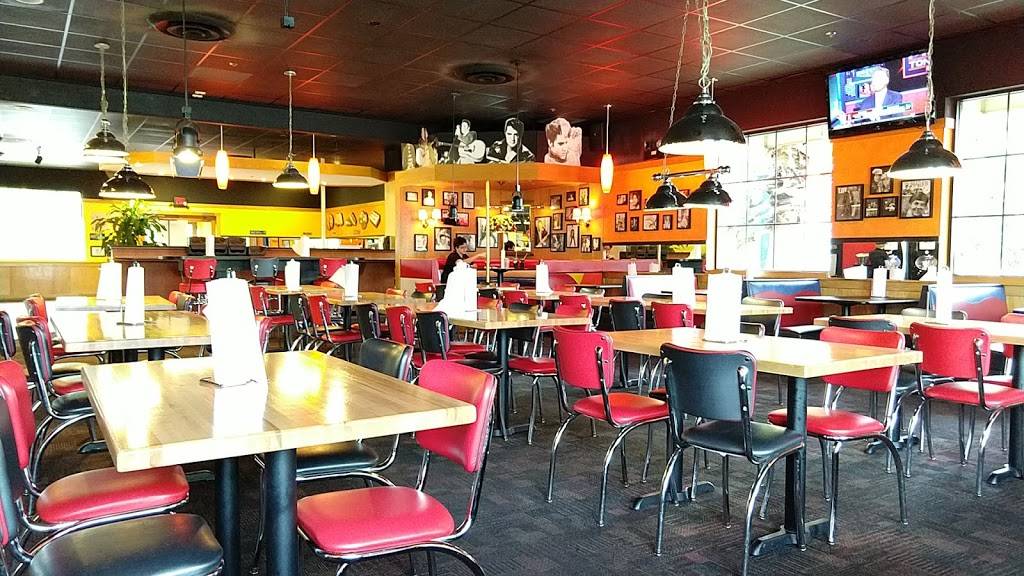 Fuddruckers | restaurant | 11023 Pecan Park Blvd, Cedar Park, TX 78613, USA | 5122191957 OR +1 512-219-1957