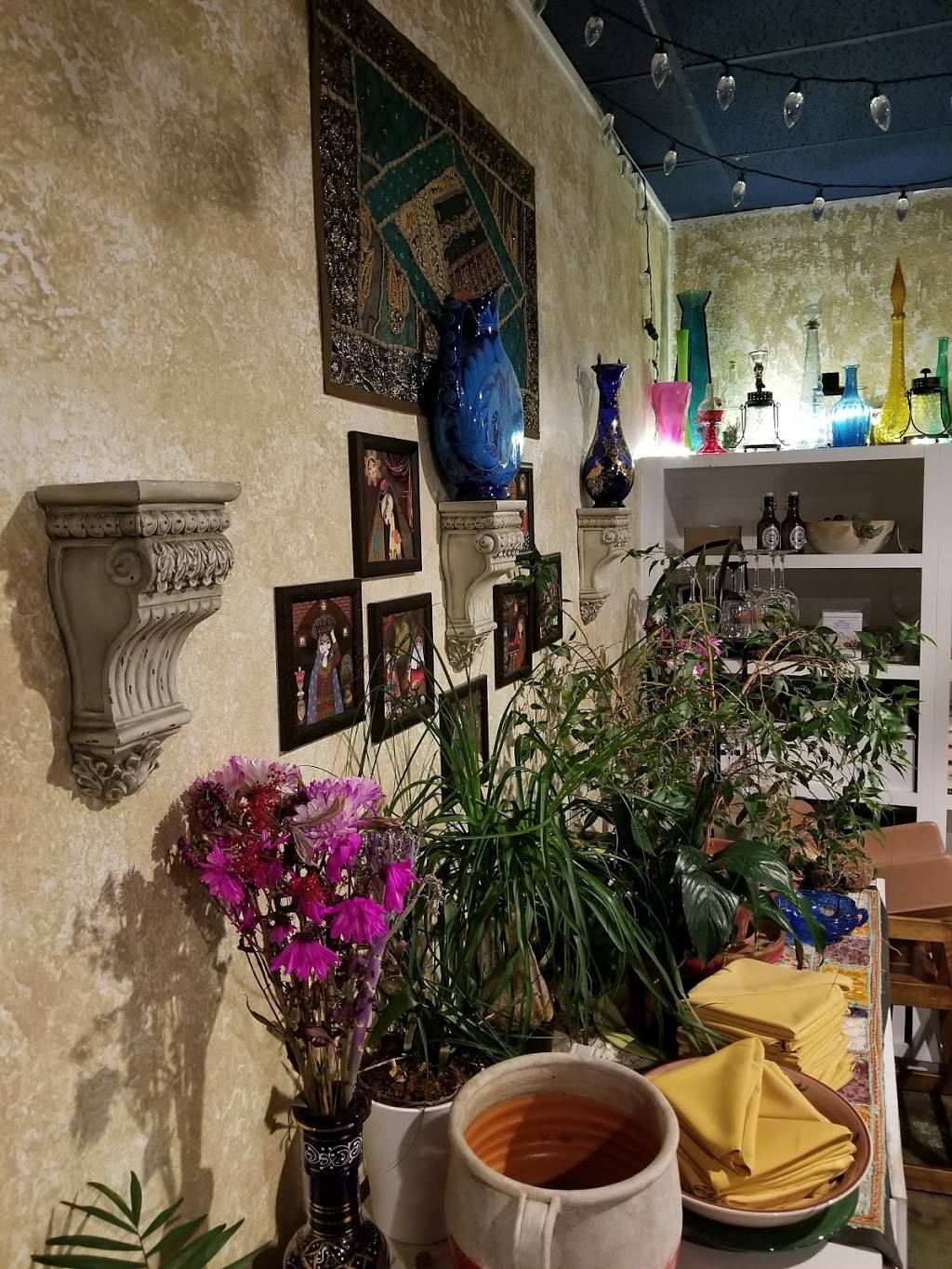 GREEN ZATAR | restaurant | 609 Sunset St, Denton, TX 76201, USA | 9403832051 OR +1 940-383-2051