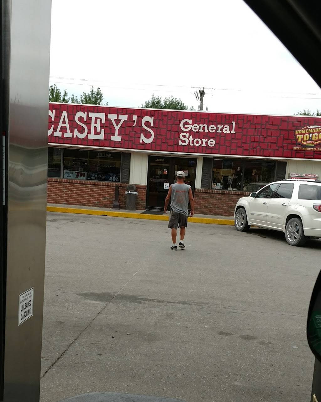 Caseys | meal takeaway | 100 Main St, Maxwell, IA 50161, USA | 5153871164 OR +1 515-387-1164