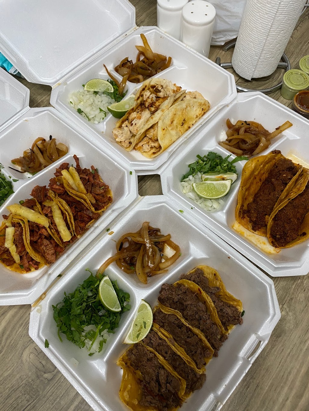 Mister Diablo Taco Truck | restaurant | 2202 Broadway, San Antonio, TX 78215, USA | 2104496502 OR +1 210-449-6502