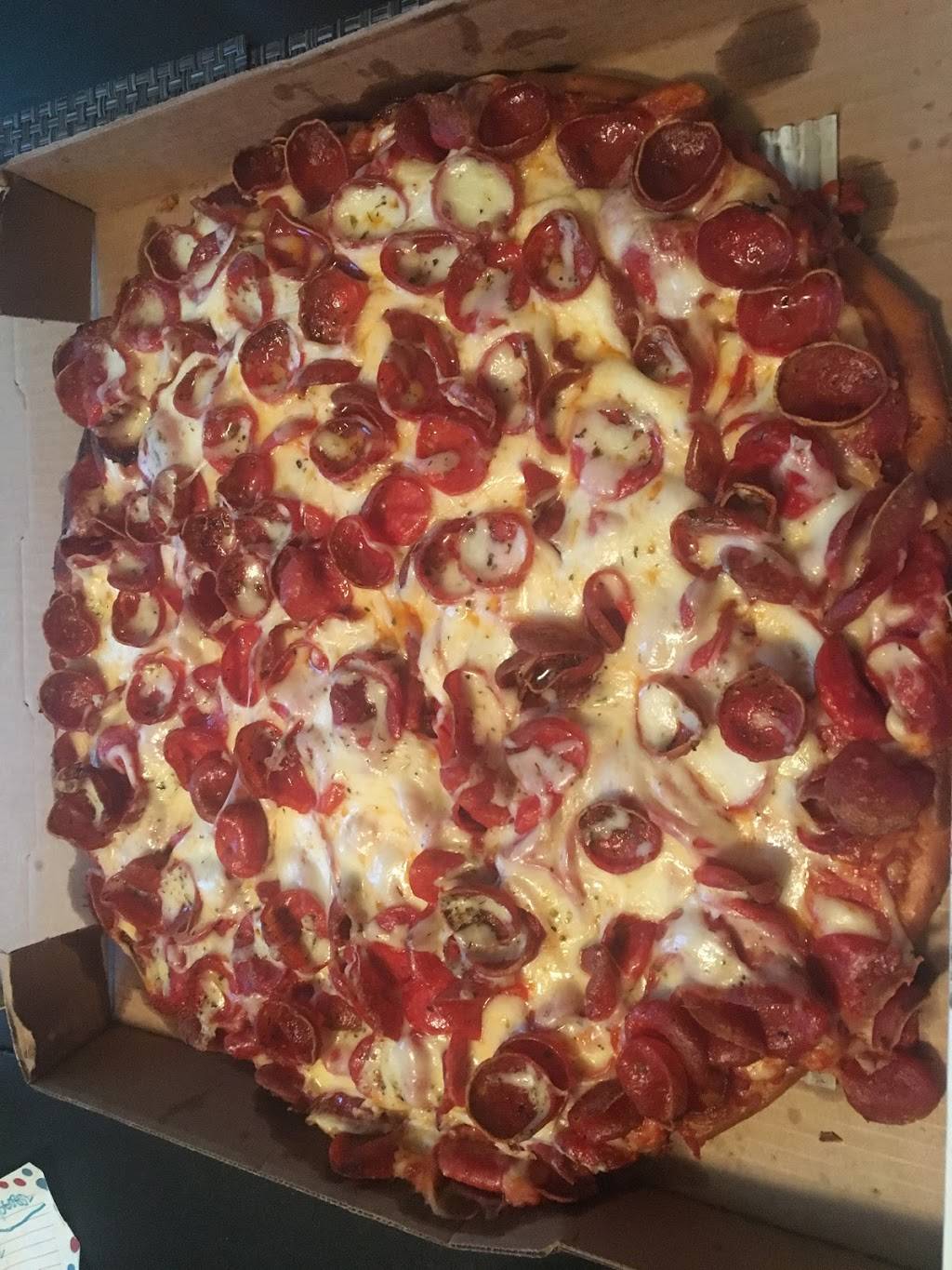 Possum Holler Pizza | restaurant | 1874 Lisle Ave, Obetz, OH 43207, USA | 6144971355 OR +1 614-497-1355