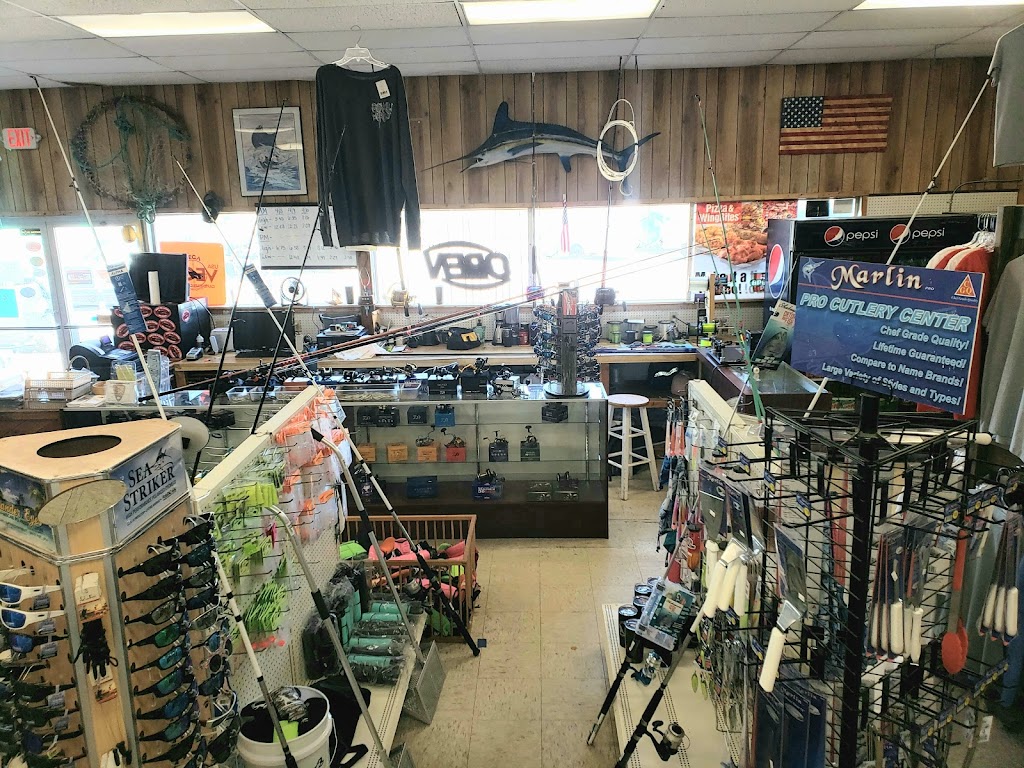Red Drum Food Mart / Bait & Tackle | meal takeaway | 46813 North Carolina Hwy 12, Buxton, NC 27920, USA | 2529955721 OR +1 252-995-5721