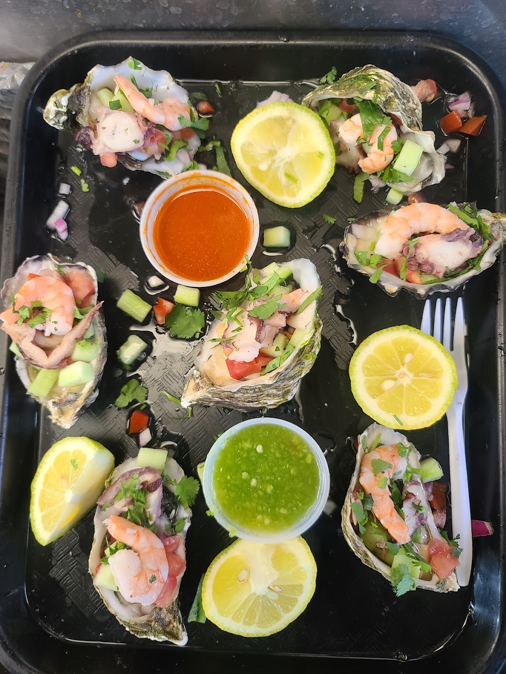Los primos mariscos | restaurant | 112 N Hesperian St, Santa Ana, CA 92703, USA | 3107352269 OR +1 310-735-2269