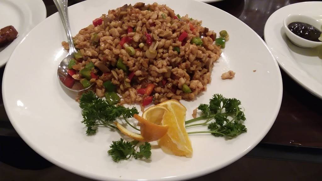 T. Jin China Diner | restaurant | 24301 Brazos Town Crossing, Richmond, TX 77469, USA | 2812325666 OR +1 281-232-5666