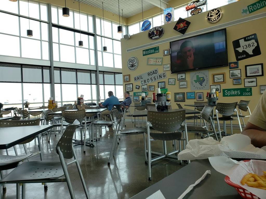 Radial Cafe | cafe | 3116 S Great SW Pkwy, Grand Prairie, TX 75052, USA | 9725955420 OR +1 972-595-5420