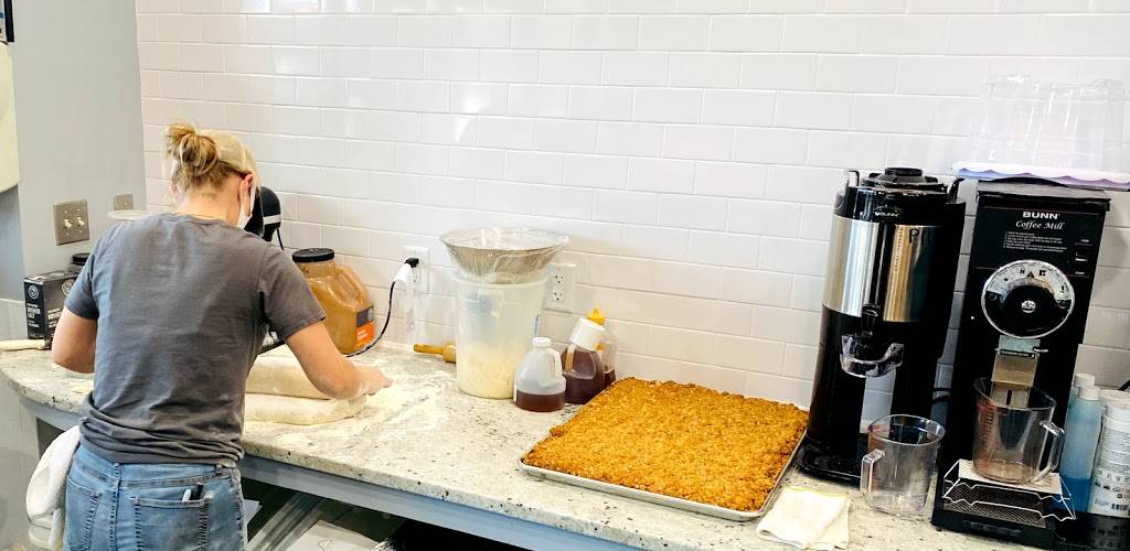 Joe and Sam’s | restaurant | 1021 Jamestown Blvd, Watkinsville, GA 30677, USA | 7067051400 OR +1 706-705-1400