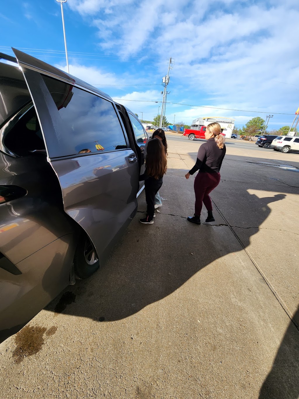 Shell | restaurant | 3111 Pine St, Arkadelphia, AR 71923, USA | 8704641504 OR +1 870-464-1504