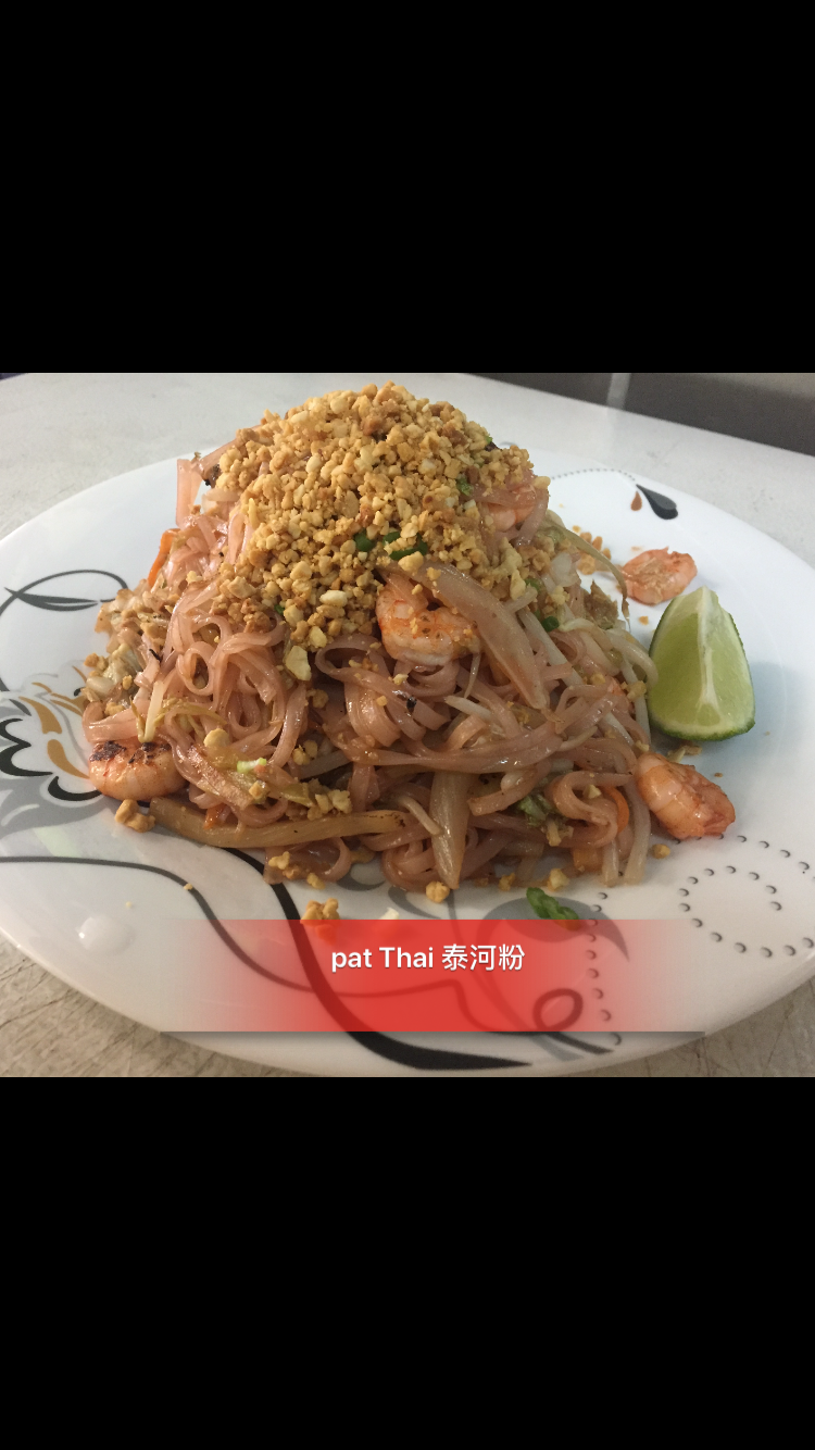 Little Town cafe | restaurant | 90-21 63rd Dr, Rego Park, NY 11374, USA | 7183975095 OR +1 718-397-5095