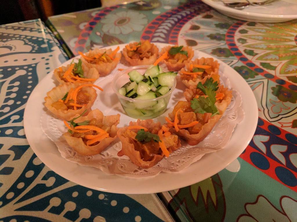 Mongkut Thai Restaurant | restaurant | 212 Avenida Del Mar, San Clemente, CA 92672, USA | 9494923871 OR +1 949-492-3871