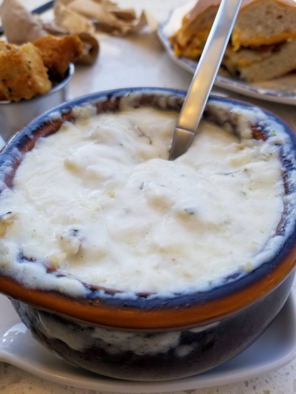 The Chicken or the Egg Restaurant | restaurant | 3 Goshen Ave Store #1, Washingtonville, NY 10992, USA | 8456140192 OR +1 845-614-0192