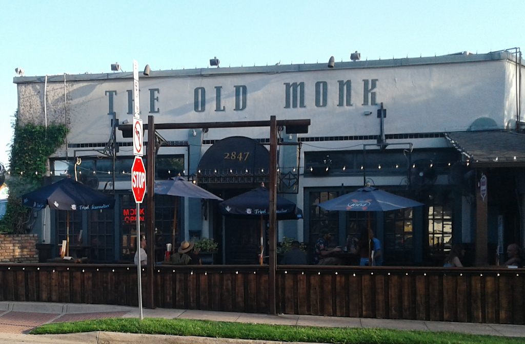 The Old Monk | restaurant | 2847 N Henderson Ave, Dallas, TX 75206, USA | 2148211880 OR +1 214-821-1880
