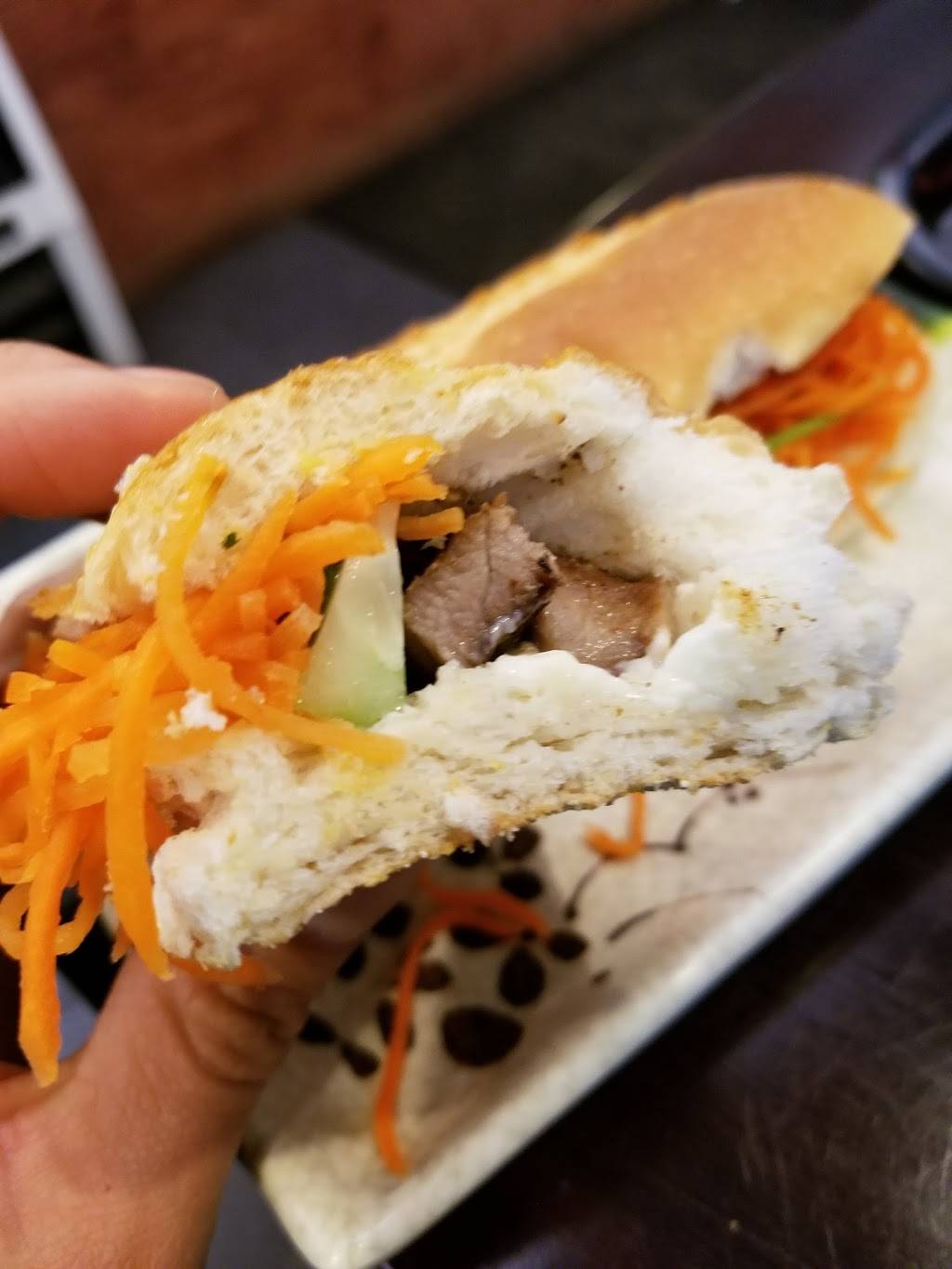 Nickys Vietnamese Sandwiches | restaurant | 554 Lorimer St, Brooklyn, NY 11211, USA | 7183888890 OR +1 718-388-8890