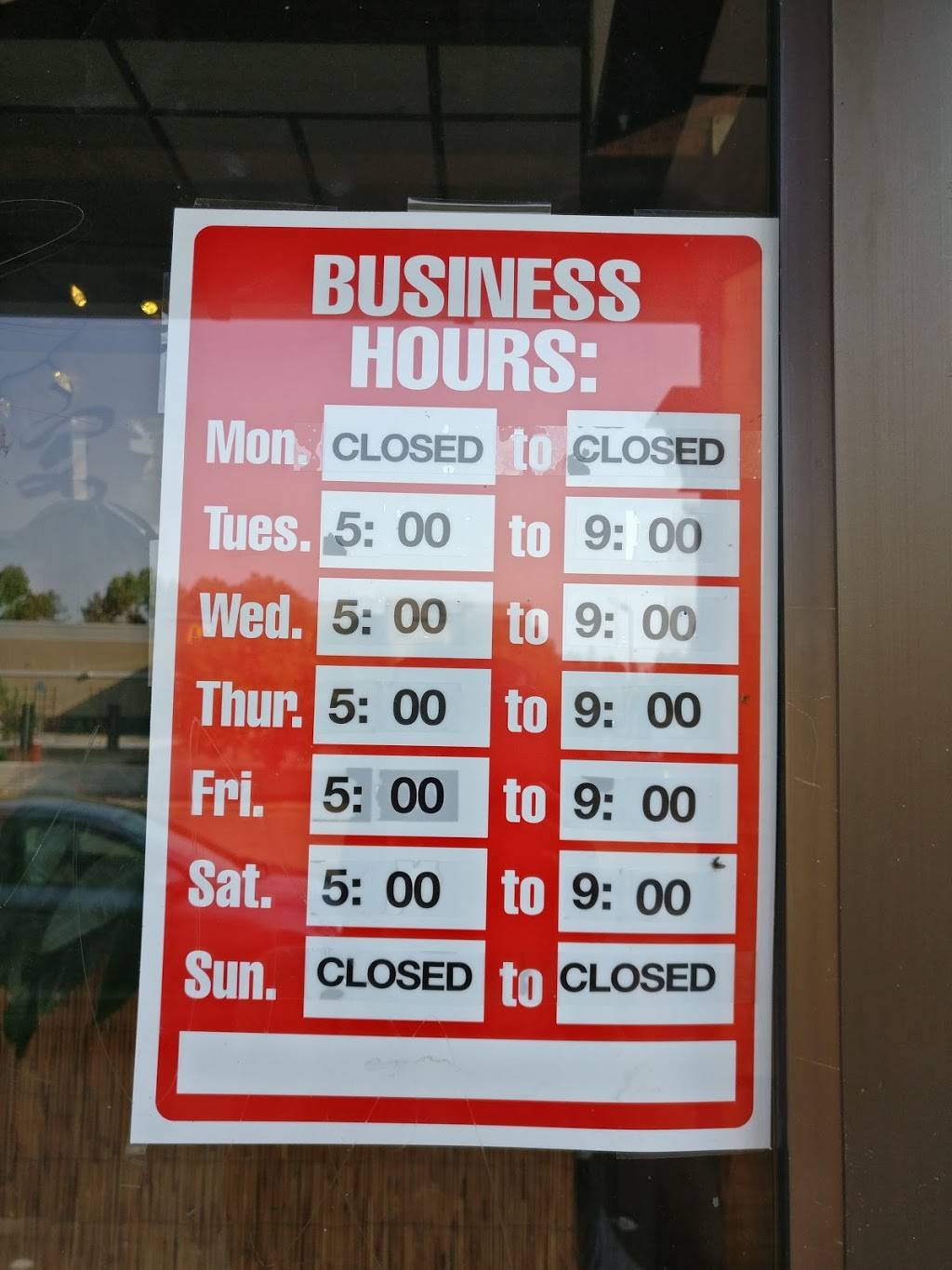 Wayne’s | Grill & Sushi | restaurant | 6620 Commerce Blvd, Rohnert Park, CA 94928, USA | 7075847571 OR +1 707-584-7571