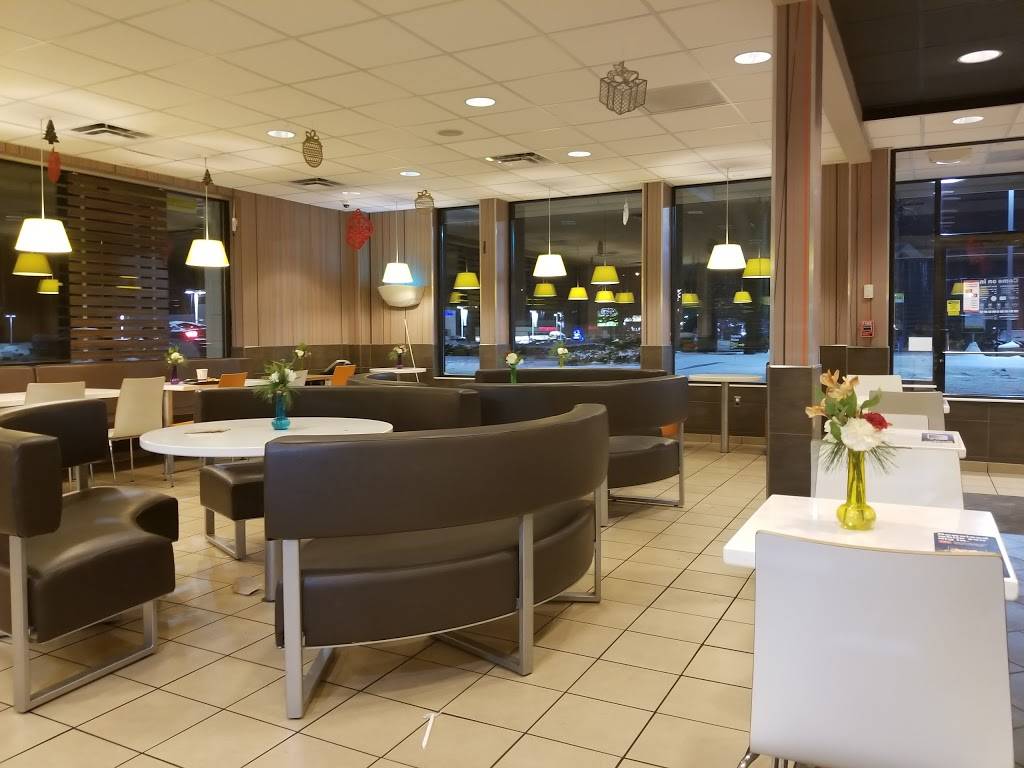 McDonalds | cafe | 220 Ann Arbor Rd, Plymouth, MI 48170, USA | 7344534760 OR +1 734-453-4760