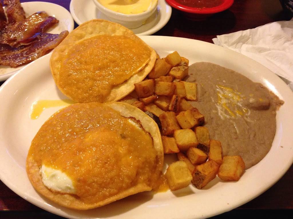 El Huarache | restaurant | 2113 Wells Branch Pkwy #1000, Austin, TX 78728, USA | 5123665066 OR +1 512-366-5066