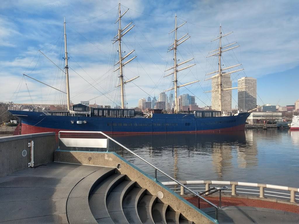 Spirit of Philadelphia by Hornblower | restaurant | 401 S Christopher Columbus Blvd, Philadelphia, PA 19106, USA | 2159231419 OR +1 215-923-1419