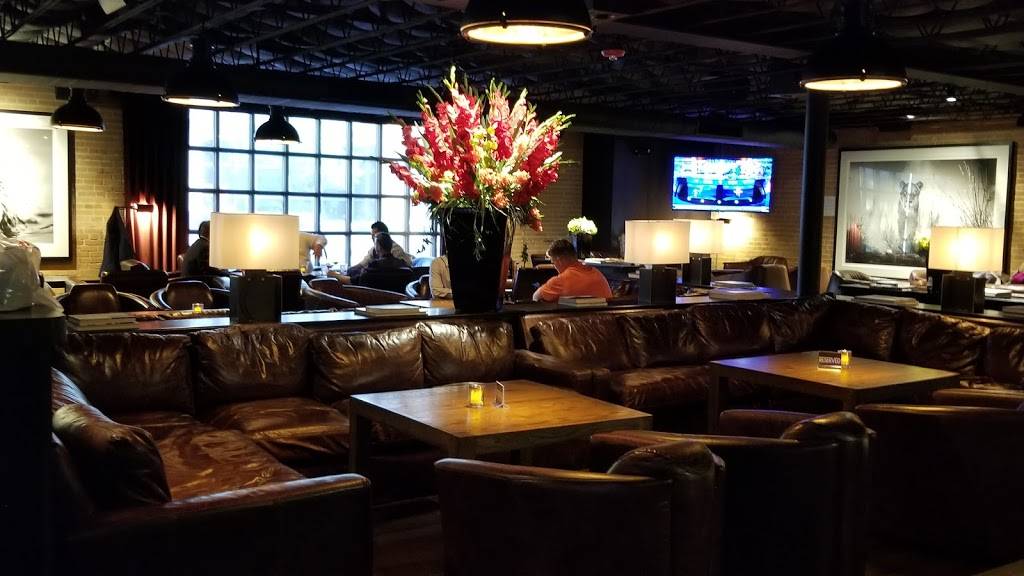 The Network Bar | restaurant | 331 Singleton Blvd, Dallas, TX 75212, USA | 2142314188 OR +1 214-231-4188