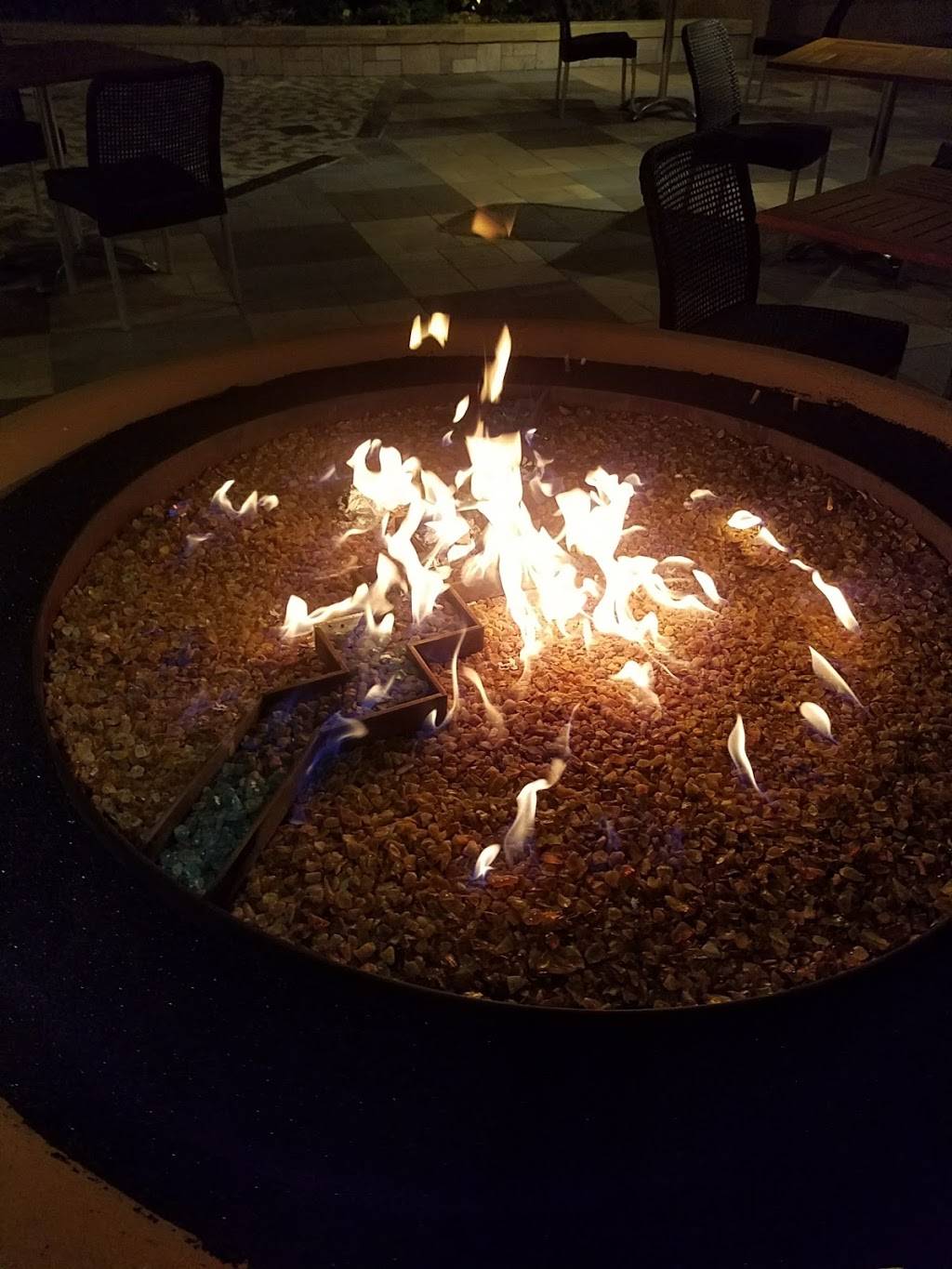 Gila River Hotels & Casinos - Lone Butte | night club | 1077 S Kyrene Rd, Chandler, AZ 85226, USA | 8009464452 OR +1 800-946-4452