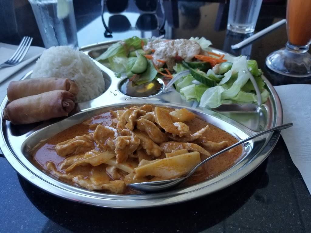 Little Orchids Thai Restaurant | restaurant | across from Lexus dealer, 21614 Ventura Blvd, Woodland Hills, CA 91364, USA | 8188834848 OR +1 818-883-4848