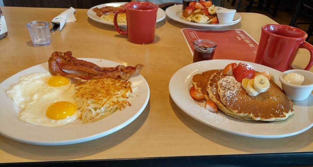 Bob Evans | restaurant | 2183 Gulf to Bay Blvd, Clearwater, FL 33765, USA | 7274463949 OR +1 727-446-3949